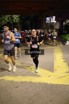 Runner Photo 4270801