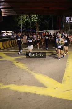 Runner Photo 4270807