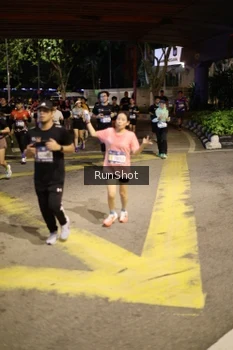 Runner Photo 4270867