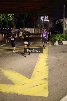 Runner Photo 4270915