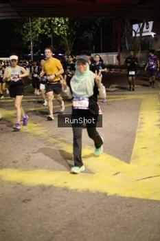 Runner Photo 4270916