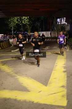 Runner Photo 4270920