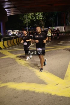 Runner Photo 4270936