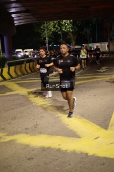Runner Photo 4270944