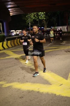 Runner Photo 4270951