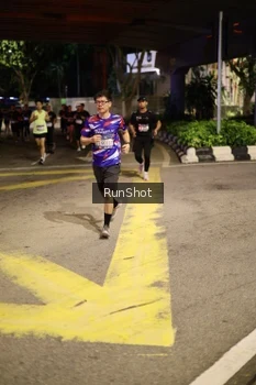 Runner Photo 4270956