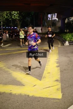 Runner Photo 4270959