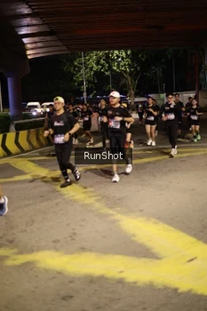Runner Photo 4271010