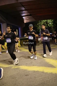 Runner Photo 4271062