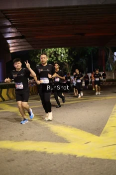 Runner Photo 4271110