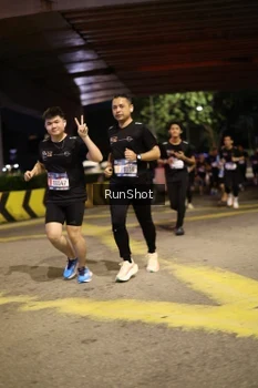 Runner Photo 4271121