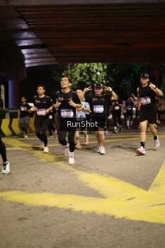 Runner Photo 4271146