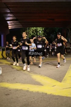 Runner Photo 4271158