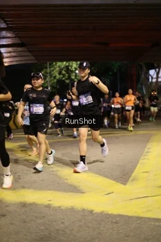Runner Photo 4271160