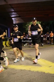 Runner Photo 4271179