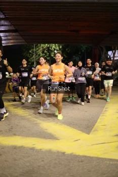 Runner Photo 4271235