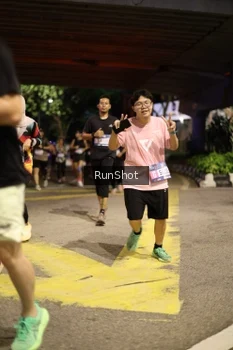 Runner Photo 4271275