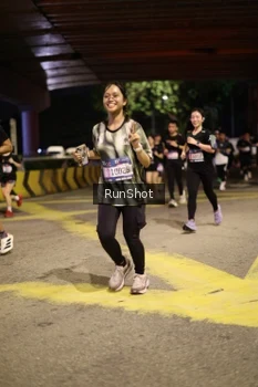 Runner Photo 4271347