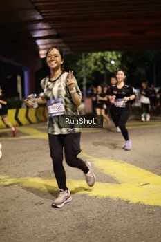 Runner Photo 4271367