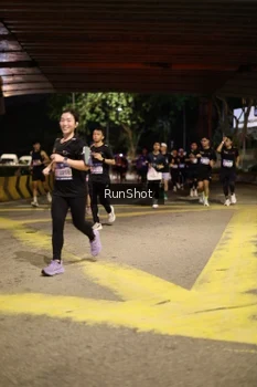 Runner Photo 4271368
