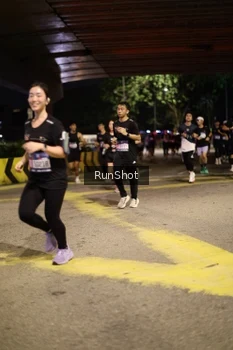 Runner Photo 4271369