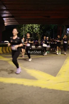 Runner Photo 4271370