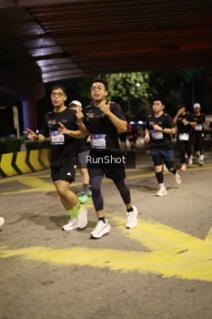 Runner Photo 4271409