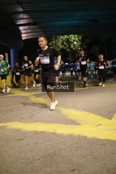 Runner Photo 4271446