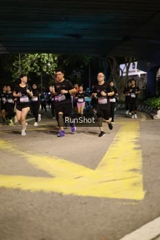 Runner Photo 4271608