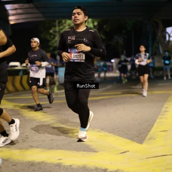 Runner Photo 4271661