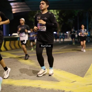 Runner Photo 4271664