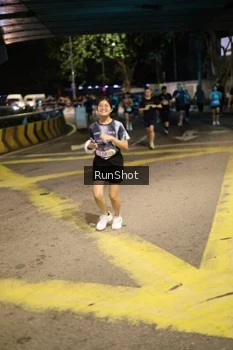 Runner Photo 4271671