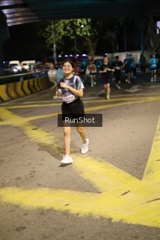 Runner Photo 4271684