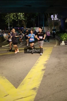 Runner Photo 4271697