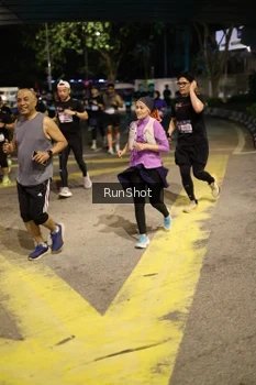 Runner Photo 4271732
