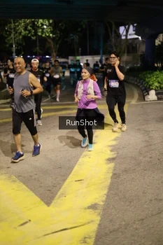 Runner Photo 4271734