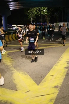 Runner Photo 4271735