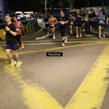 Runner Photo 4271748