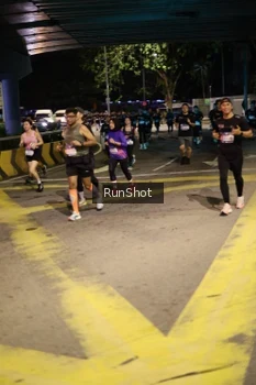Runner Photo 4271750