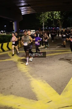 Runner Photo 4271753