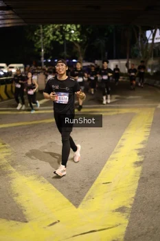 Runner Photo 4271757