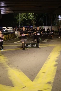 Runner Photo 4271772