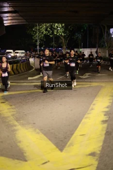 Runner Photo 4271773