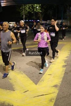 Runner Photo 4271794