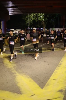 Runner Photo 4271798