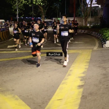 Runner Photo 4271806