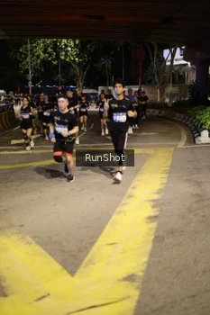 Runner Photo 4271807