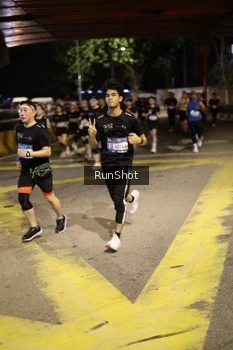 Runner Photo 4271811