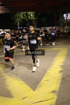 Runner Photo 4271812