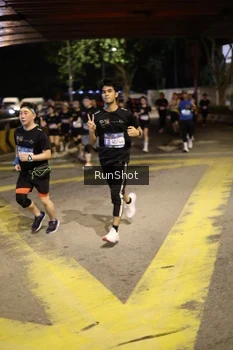 Runner Photo 4271813